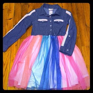 Girls dress